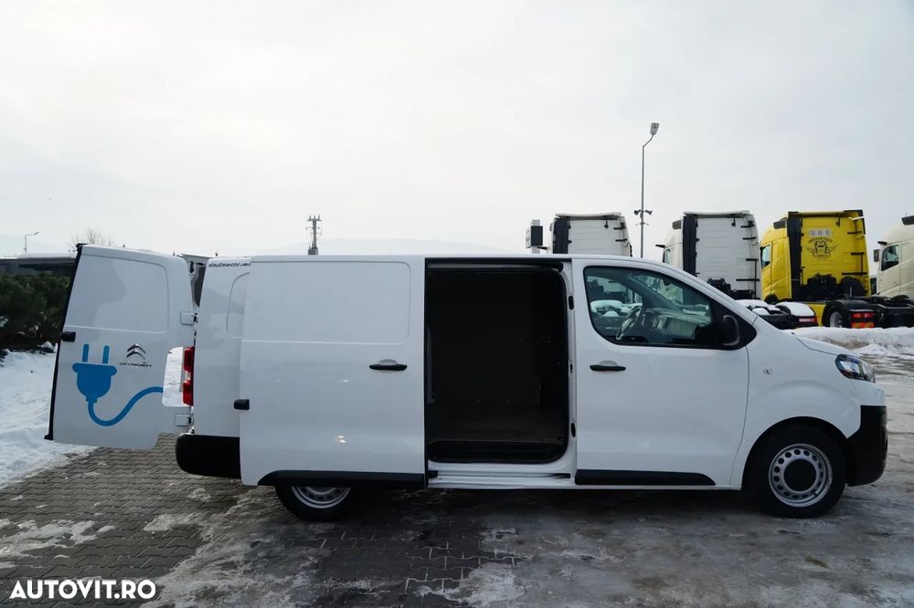 Citroën E-JUMPY XL / TABLĂ / Furgonetă / AUTOMATĂ / ELECTRICĂ / IMPORTATĂ / 2022 - 17