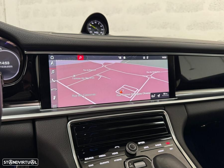 Porsche Panamera 4 E-Hybrid Executive - 24
