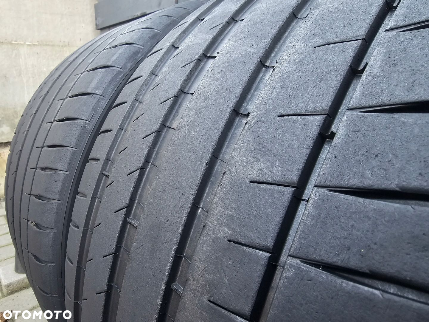Michelin Pilot Sport EV 295/30R21 102 Y - 4