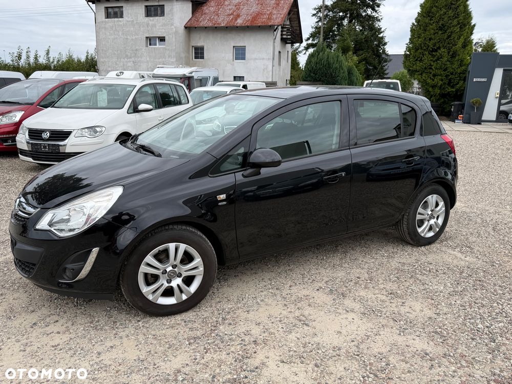 Opel Corsa 1.4 16V Satellite - 11