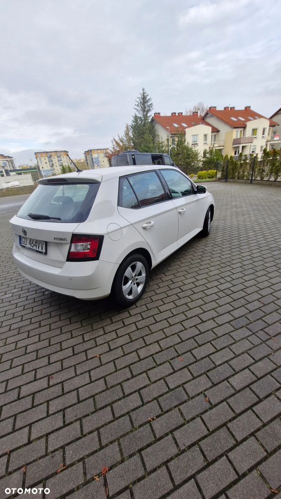 Skoda Fabia 1.0 Ambition - 4