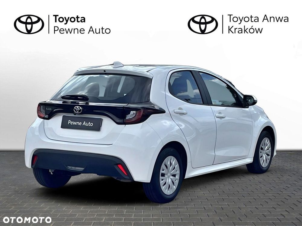 Toyota Yaris - 5