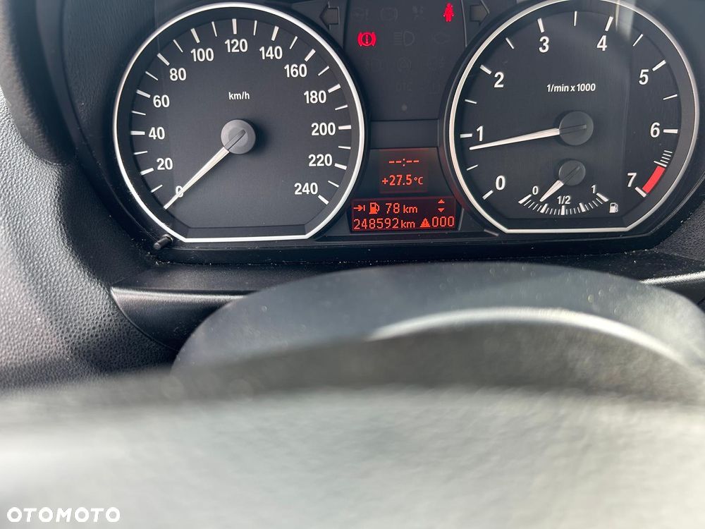 BMW Seria 1 - 11