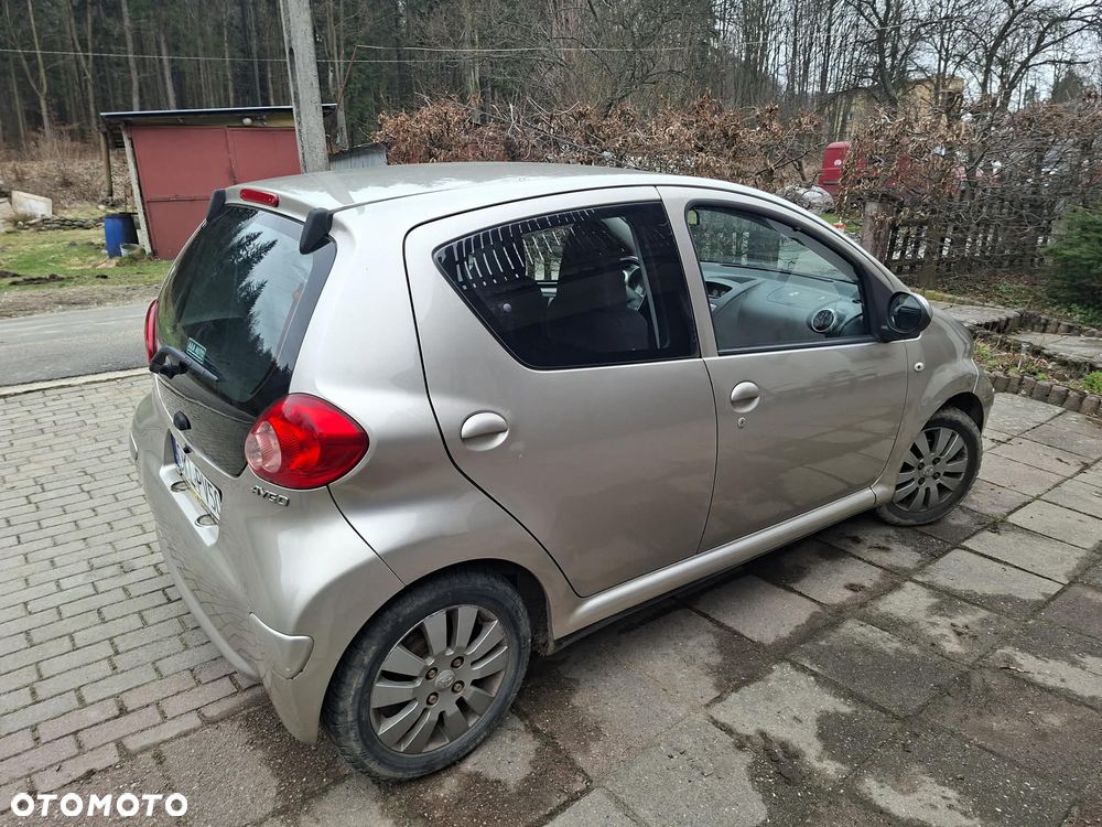 Toyota Aygo Standard - 8