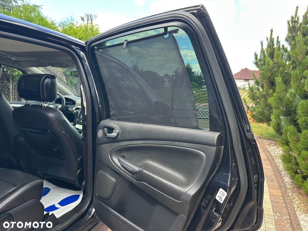 Ford S-Max 2.0 TDCi DPF Titanium - 23
