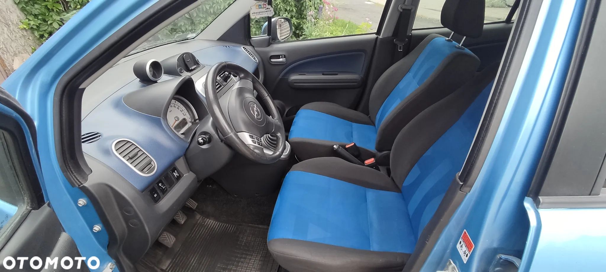Opel Agila 1.0 - 1