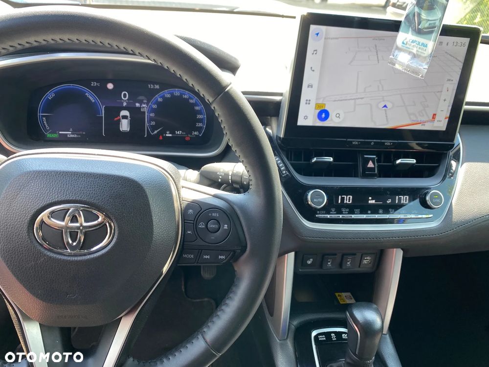 Toyota Corolla Cross - 10