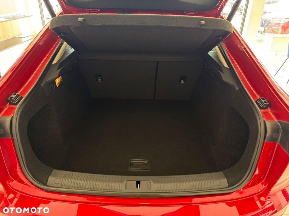Bestune B70 2.0T Elegance - 17