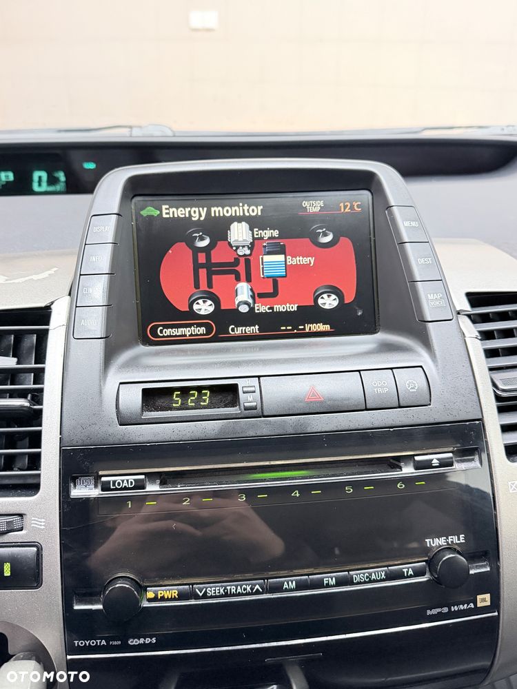 Toyota Prius 1.5 VVT-i Prestige - 24