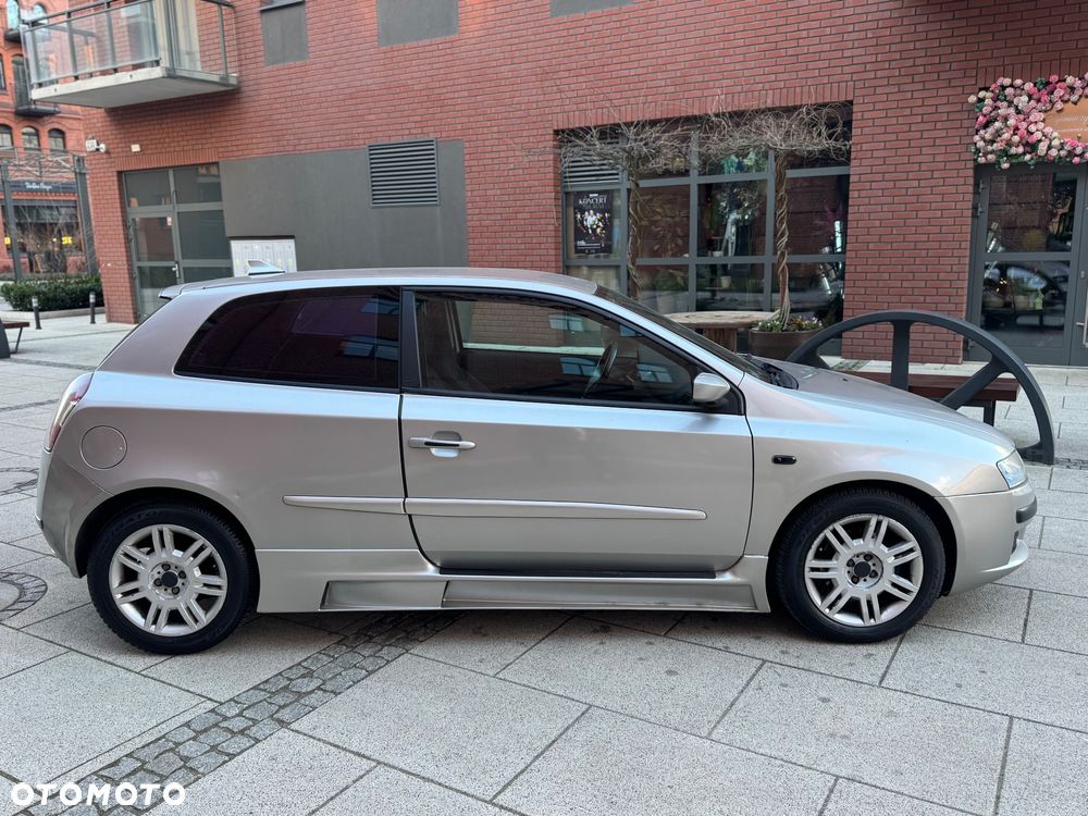 Fiat Stilo 1.9 JTD 115 Dynamic - 2