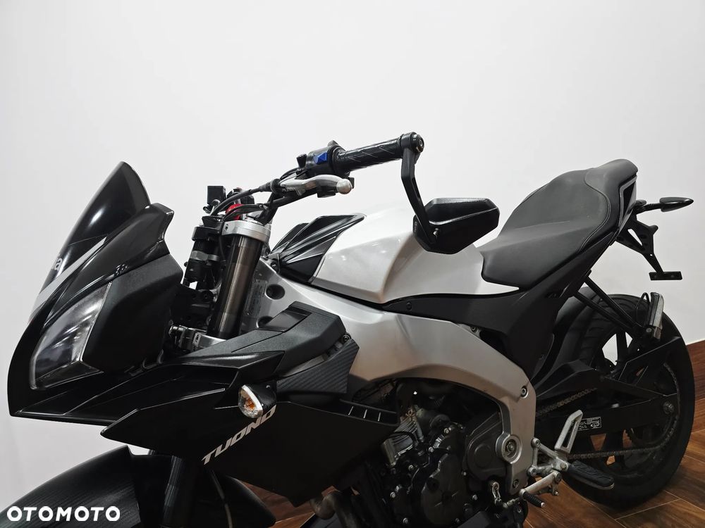 Aprilia Tuono - 20