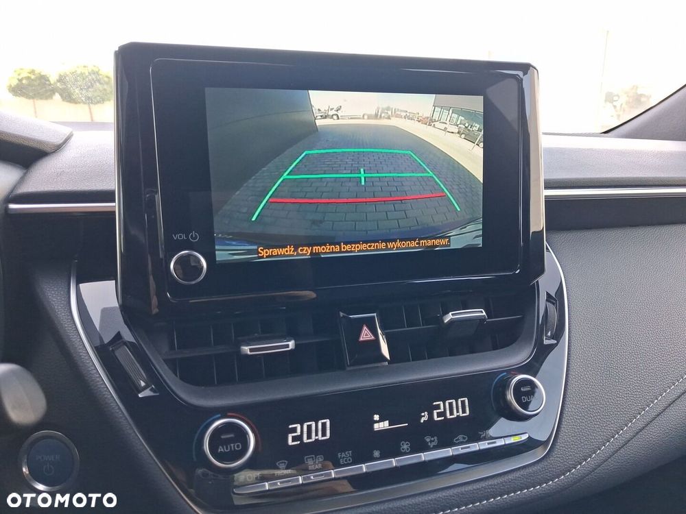 Toyota Corolla 1.8 Hybrid Comfort - 23