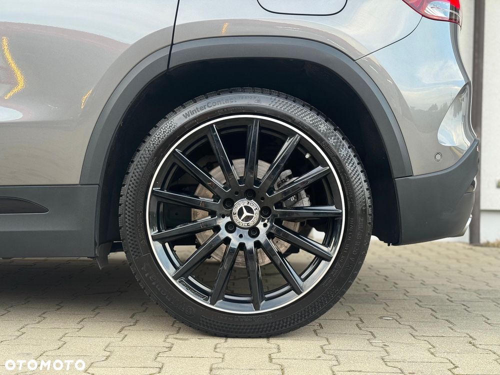 Mercedes-Benz GLA 250 4-Matic AMG Line - 11