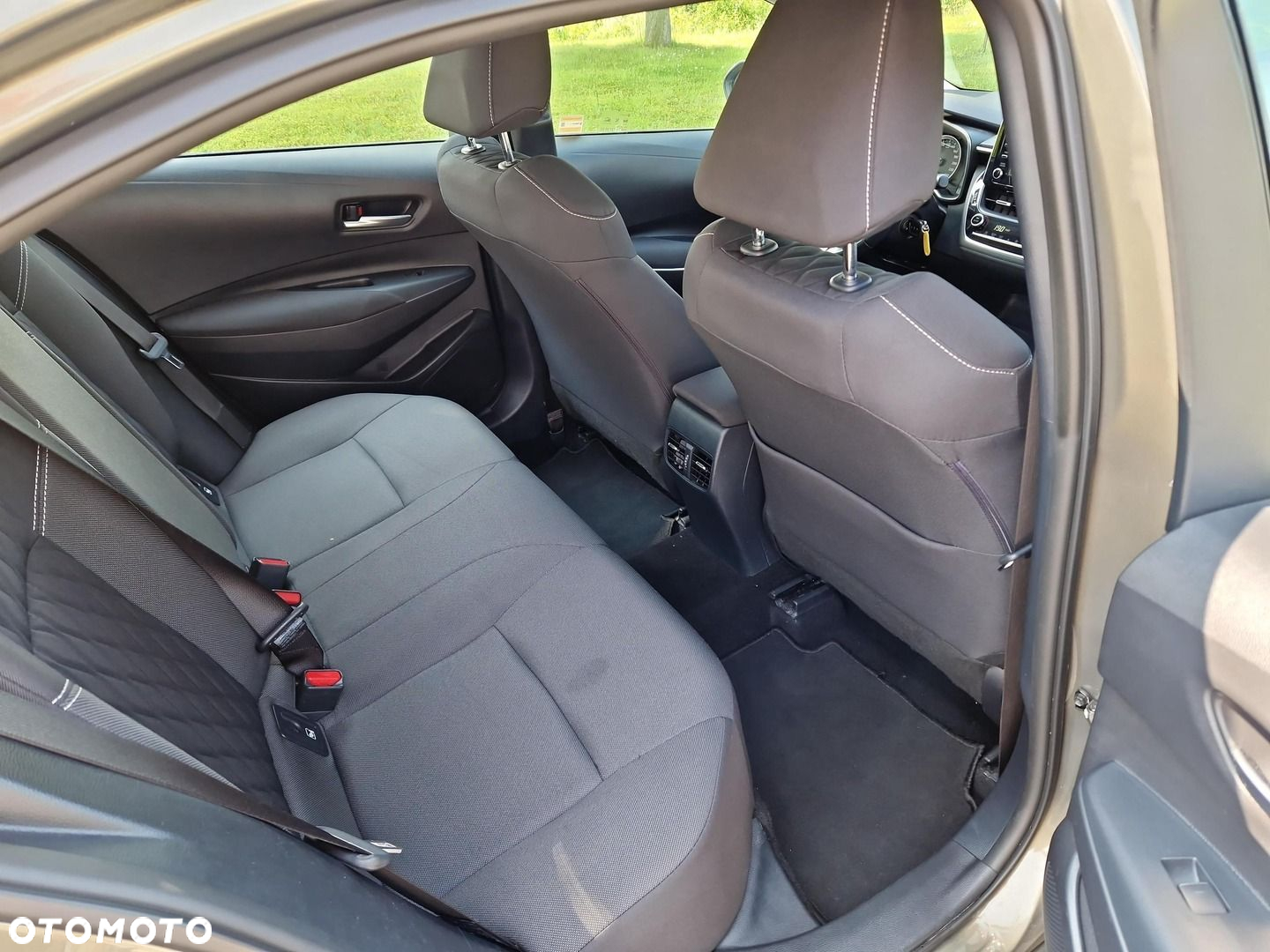 Toyota Corolla - 14