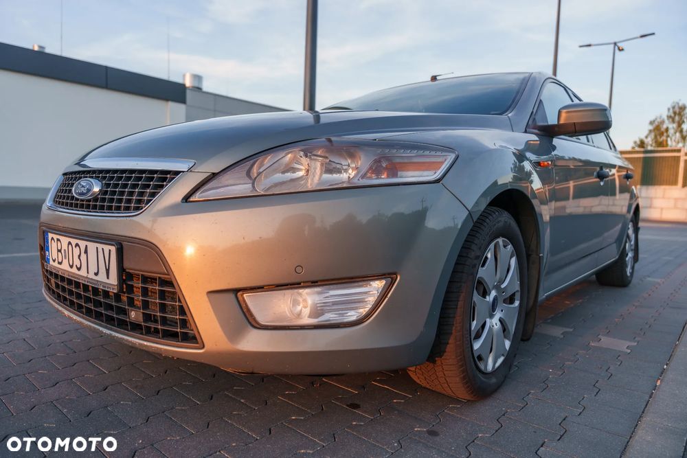 Ford Mondeo 1.8 TDCi Silver X - 2