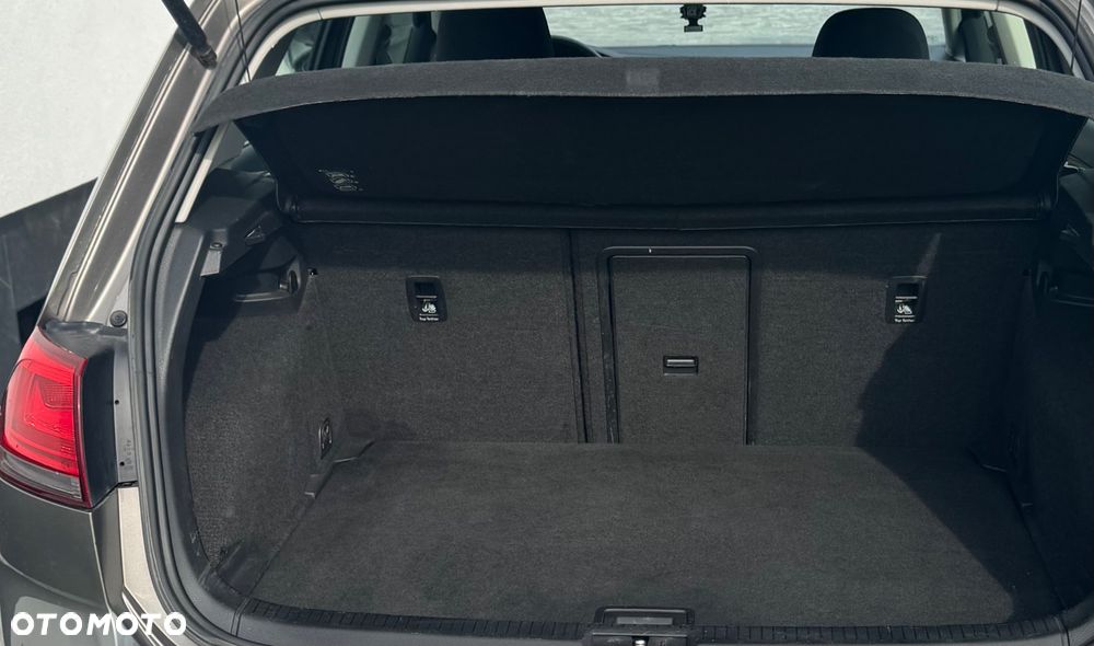 Volkswagen Golf 1.6 TDI BlueMot Comfortline - 8
