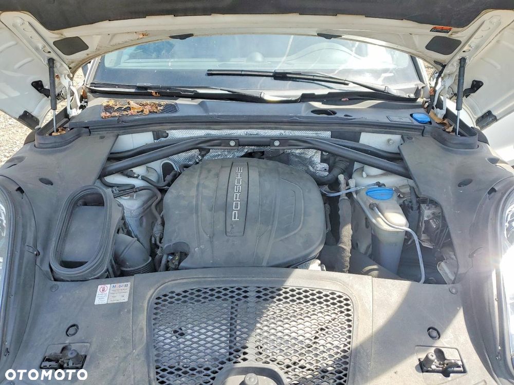 Porsche Macan - 14