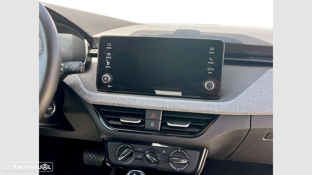 Skoda Kamiq 1.0 TSI DSG - 22