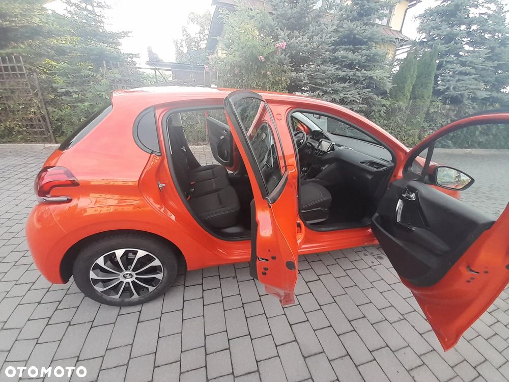 Peugeot 208 PureTech 82 Start & Stop Style - 9