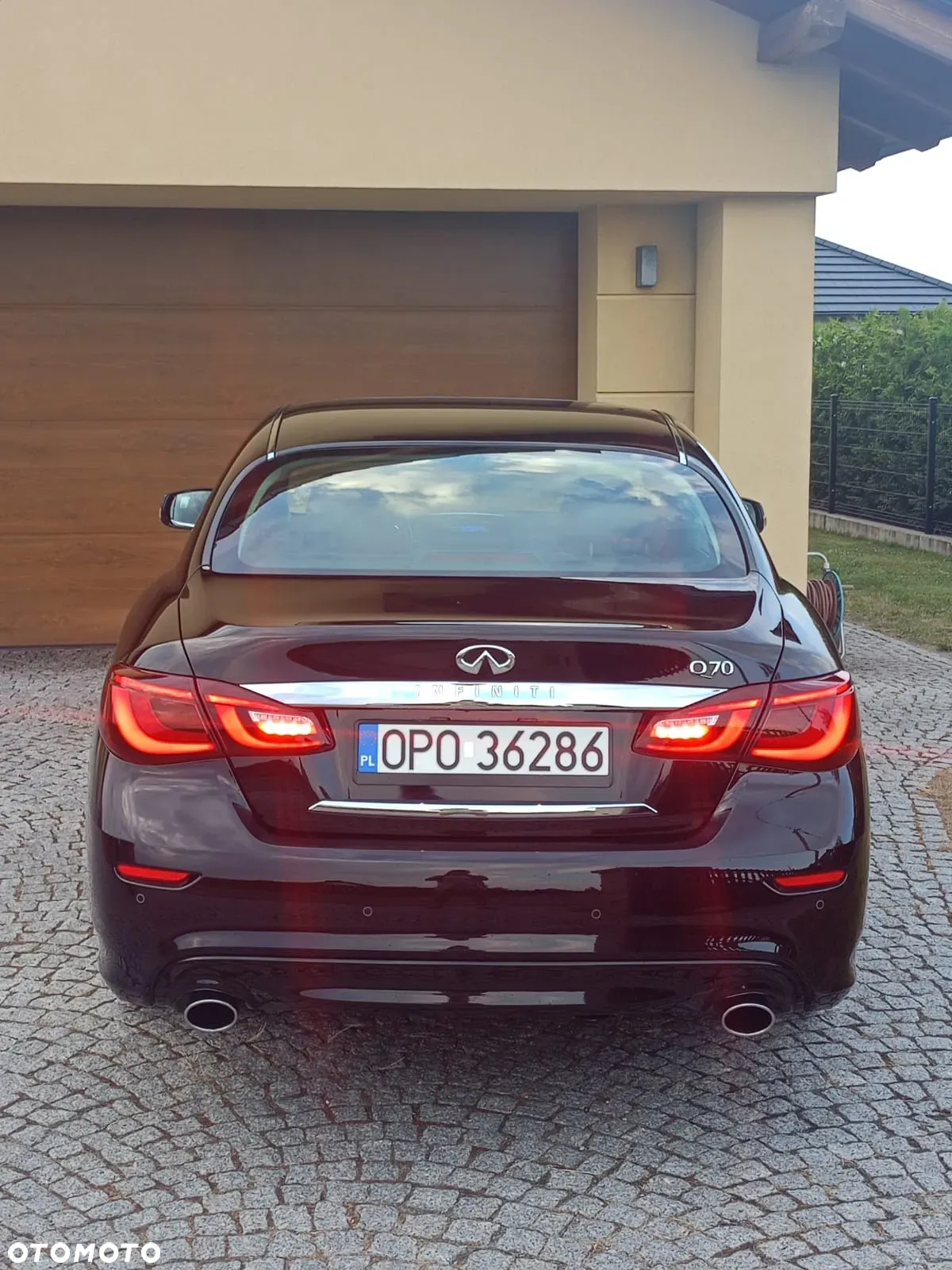 Infiniti Q70 2.2d - 5