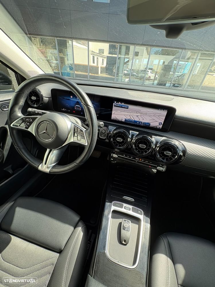 Mercedes-Benz A 200 Standard - 11