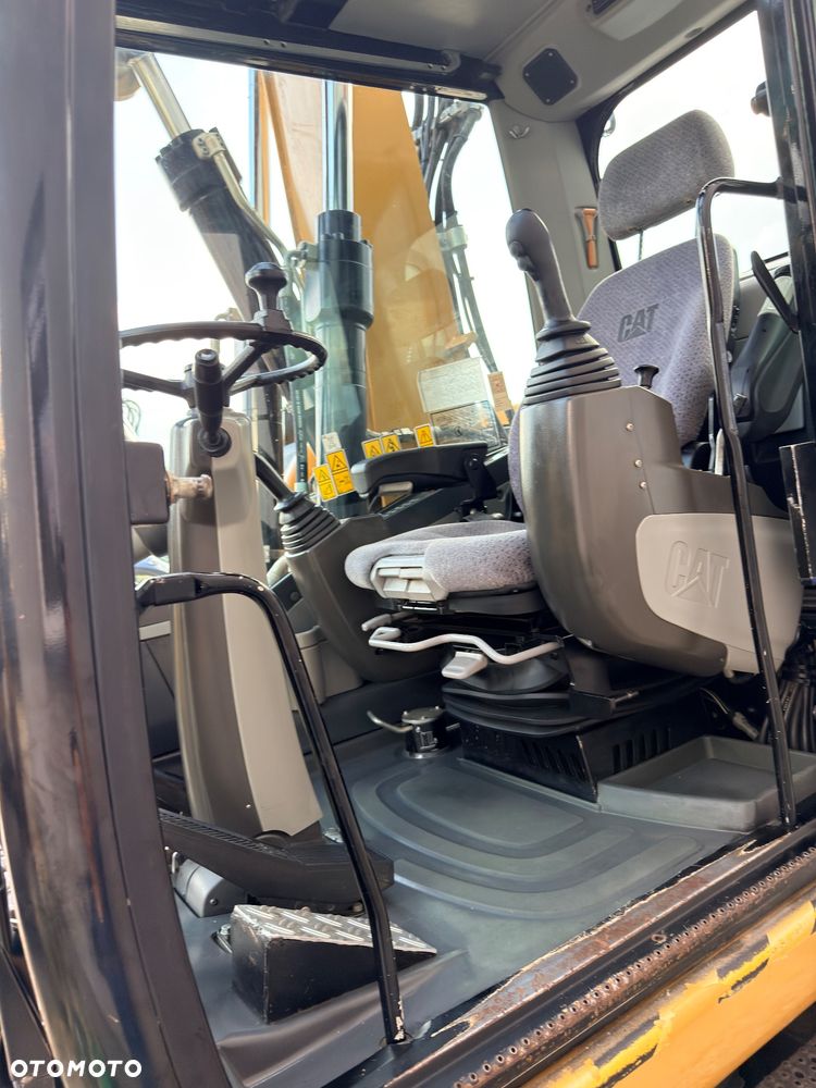 Caterpillar Koparka bez DPFiADblue  CAT 313D głowica ENGCON 313 Klimatyzacja szybkozłącze hydr Dodatkowe wyjścia liniowe Centr smar Pompa paliwa Komatsu PC130-11 PC138US-11JCB 131X / 140XVolvo EC140E Hitachi ZX130-7 ZX135US-Hyundai  bez ADBLUE - 18