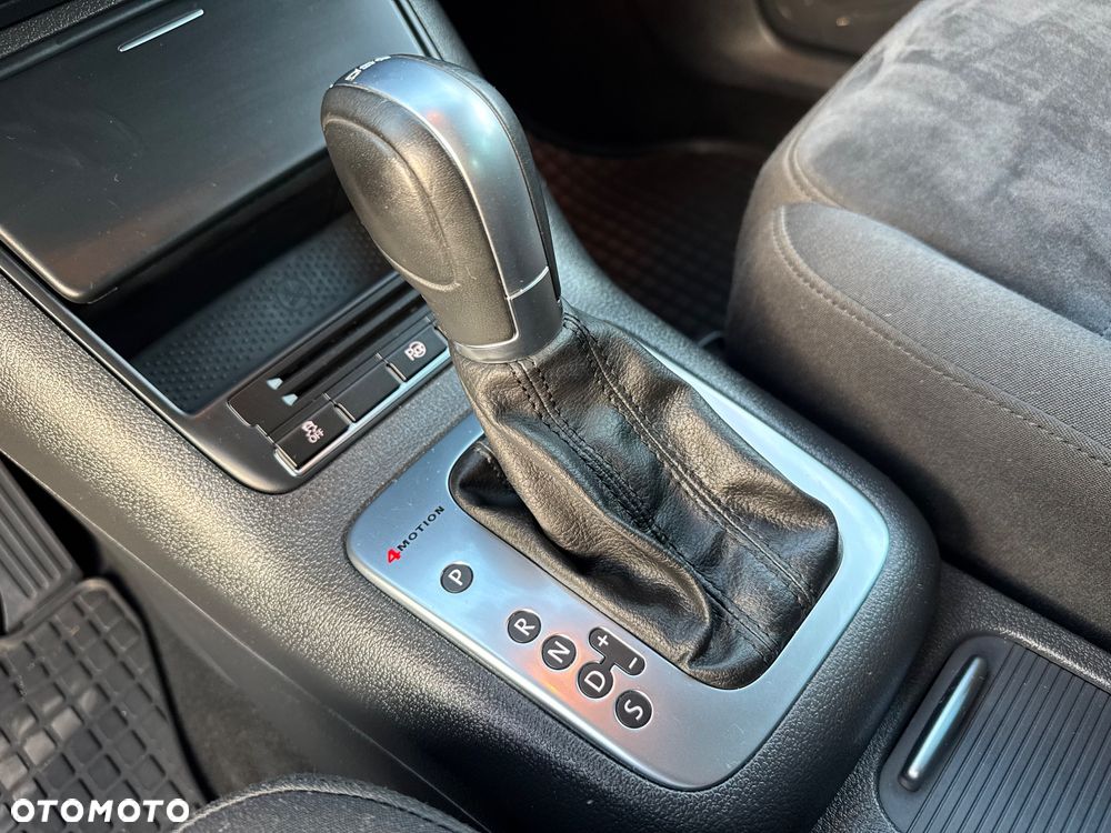 Volkswagen Tiguan - 23
