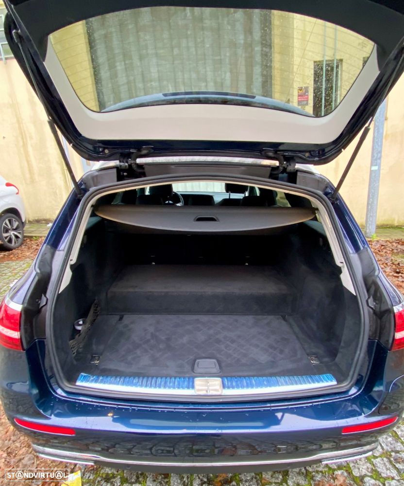Mercedes-Benz E 300 de 4Matic 9G-TRONIC Avantgarde - 5