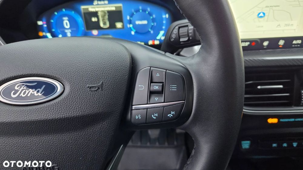 Ford Focus 1.0 EcoBoost Titanium X - 22