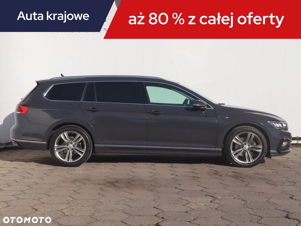 Volkswagen Passat Variant - 8