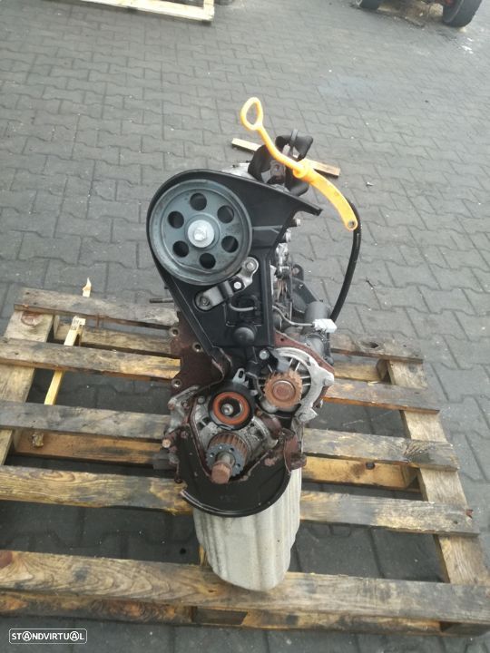 Motor  VW CRAFTER 30 2.5 TDI 88 CV - BJJ - 1