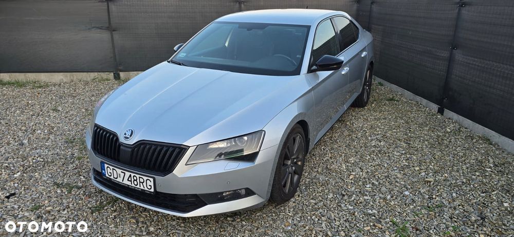 Skoda Superb 2.0 TDI SCR Sportline DSG - 3