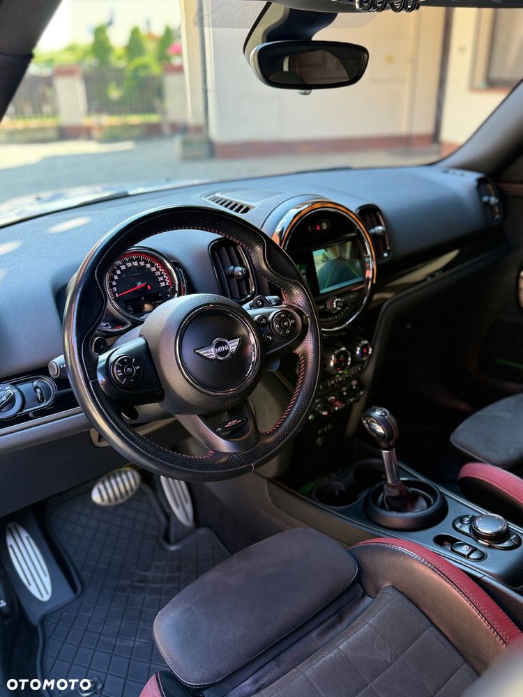 MINI John Cooper Works - 14