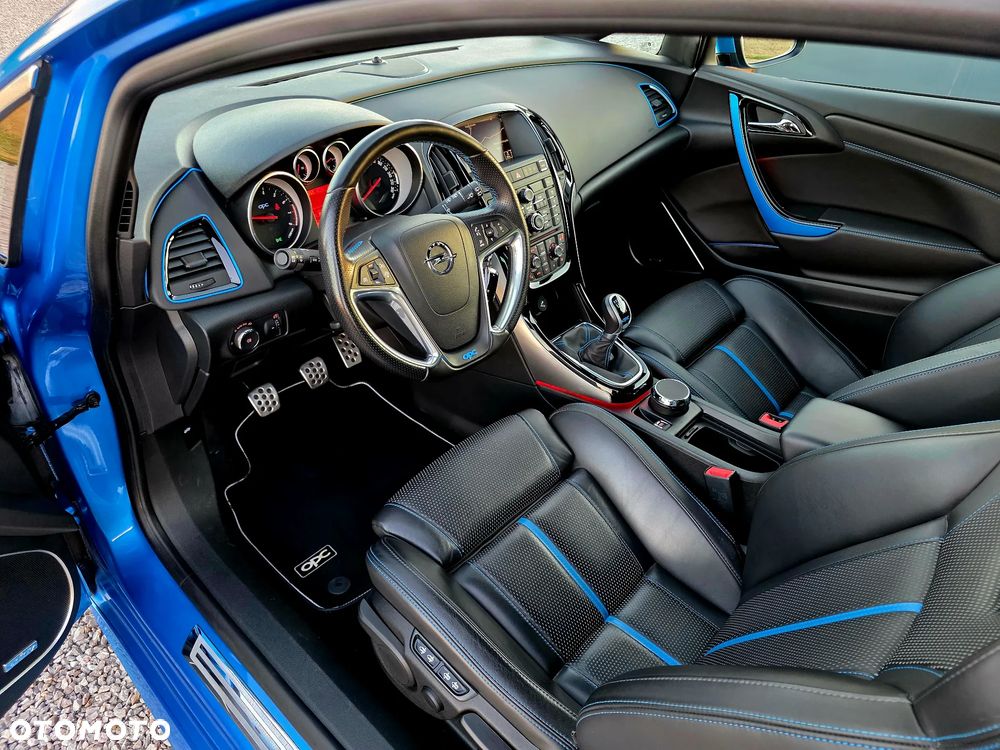 Opel Astra OPC - 13