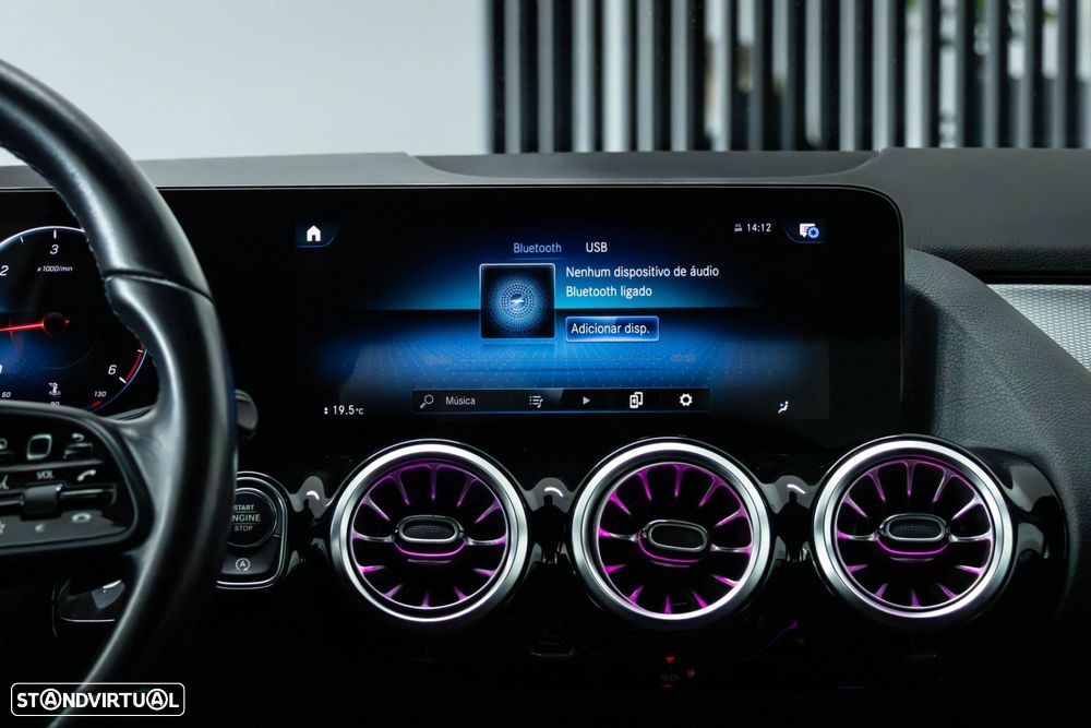 Mercedes-Benz GLA 200 d Style - 28