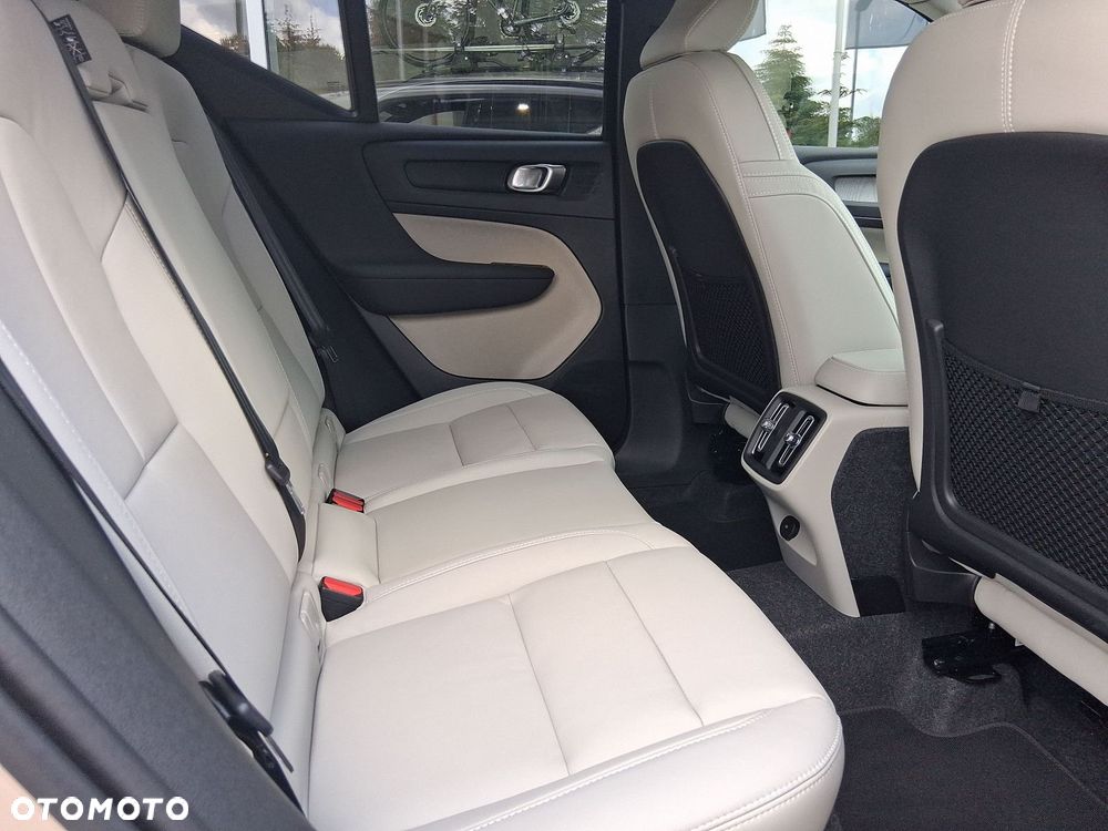 Volvo XC 40 - 14
