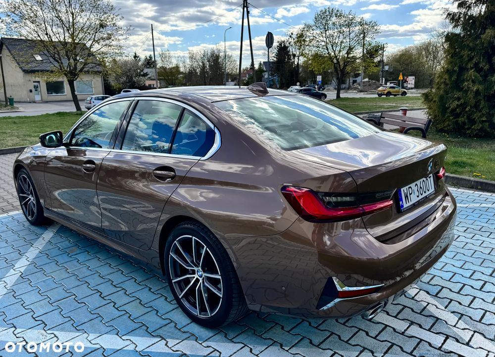 BMW Seria 3 320i Luxury Line sport - 7