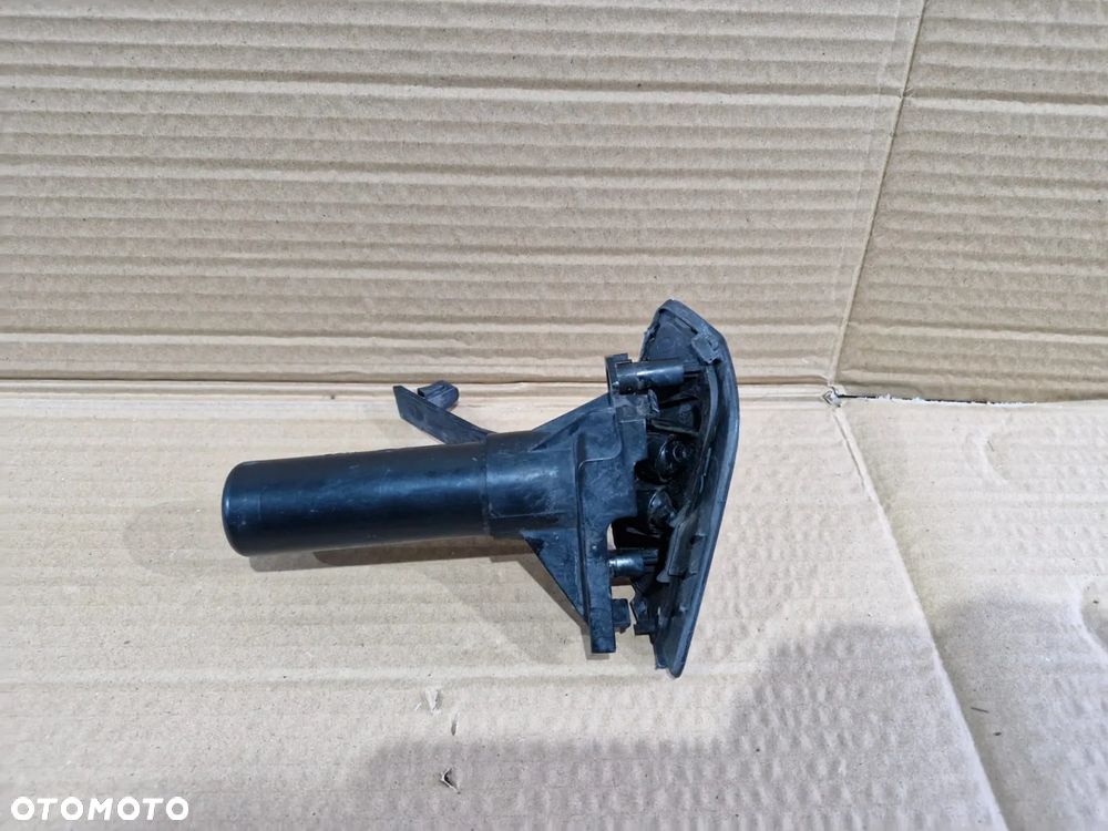 Spryskiwacz prawy xenon Opel Astra H III GTC CABRIO - 3