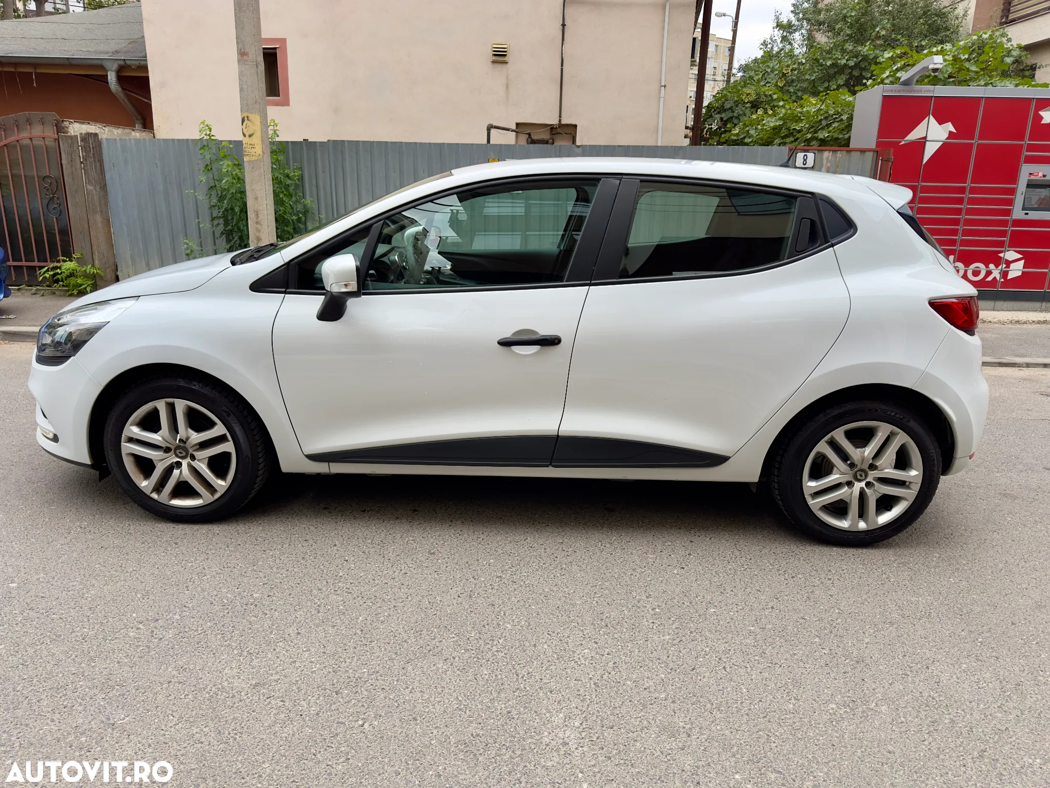 Renault Clio IV TCe Life Evo - 9