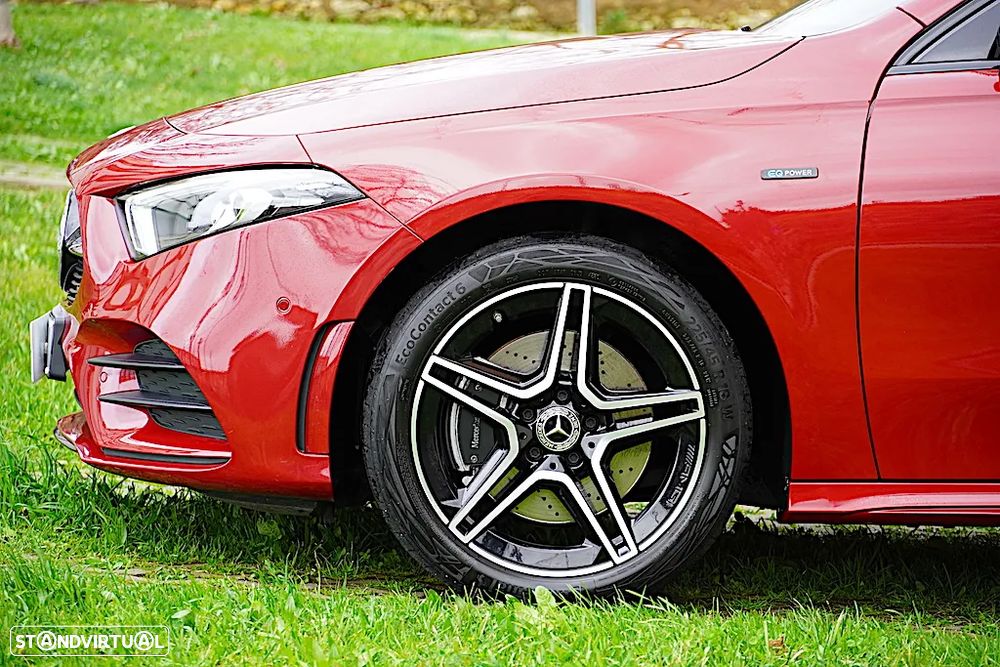 Mercedes-Benz A 250 e AMG Line - 5