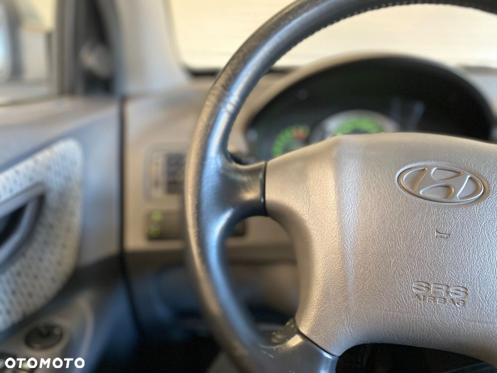 Hyundai Tucson 2.0 Comfort 2WD - 24