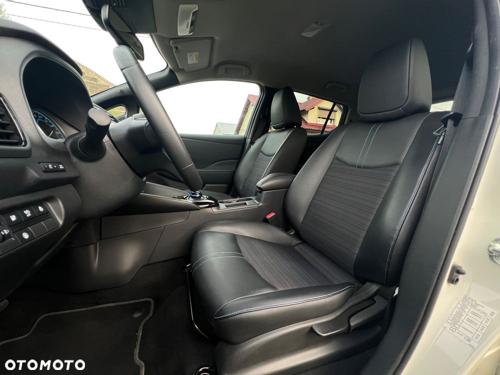 Nissan Leaf 62 kWh e+ N-Connecta - 24