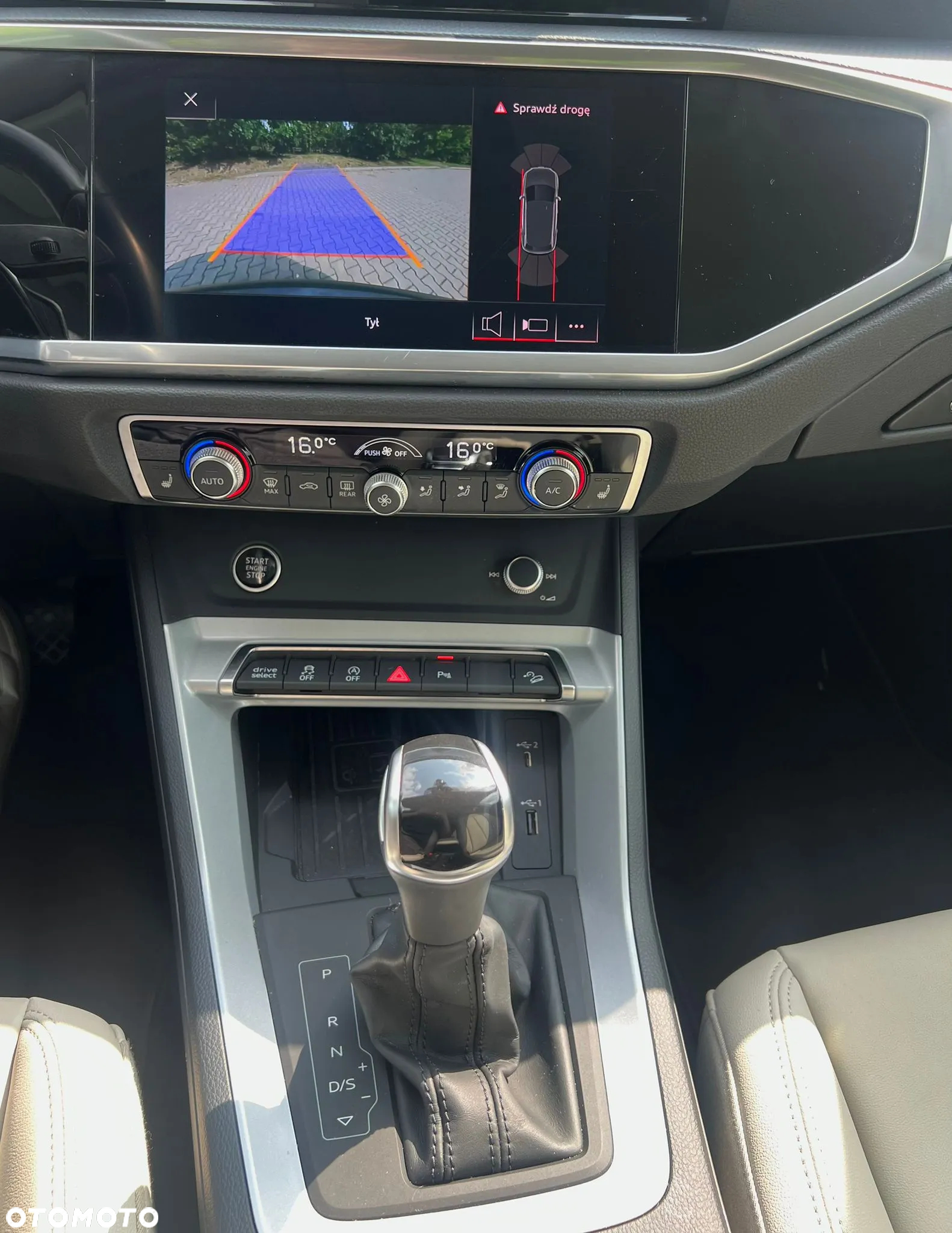 Audi Q3 45 TFSI quattro S tronic S line - 24