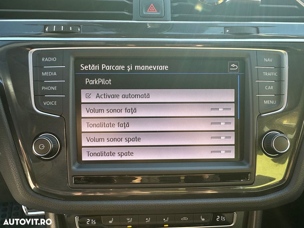 Volkswagen Tiguan 2.0 TDI 4Mot DSG Comfortline - 30