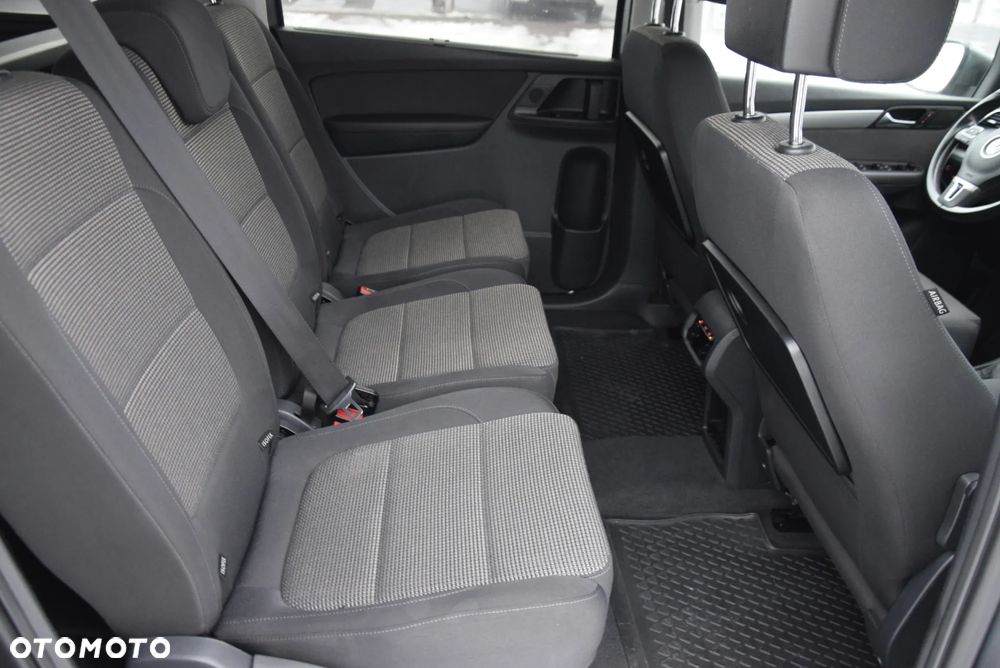 Volkswagen Sharan 2.0 TDI Highline DSG - 18