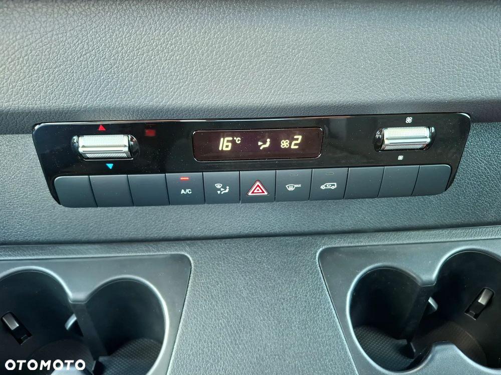 Mercedes-Benz Sprinter 317 CDI Furgon PRO długi 4325 mm L3H2 - 28