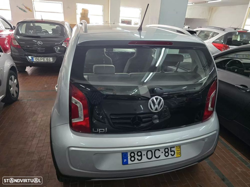 VW Up! - 4