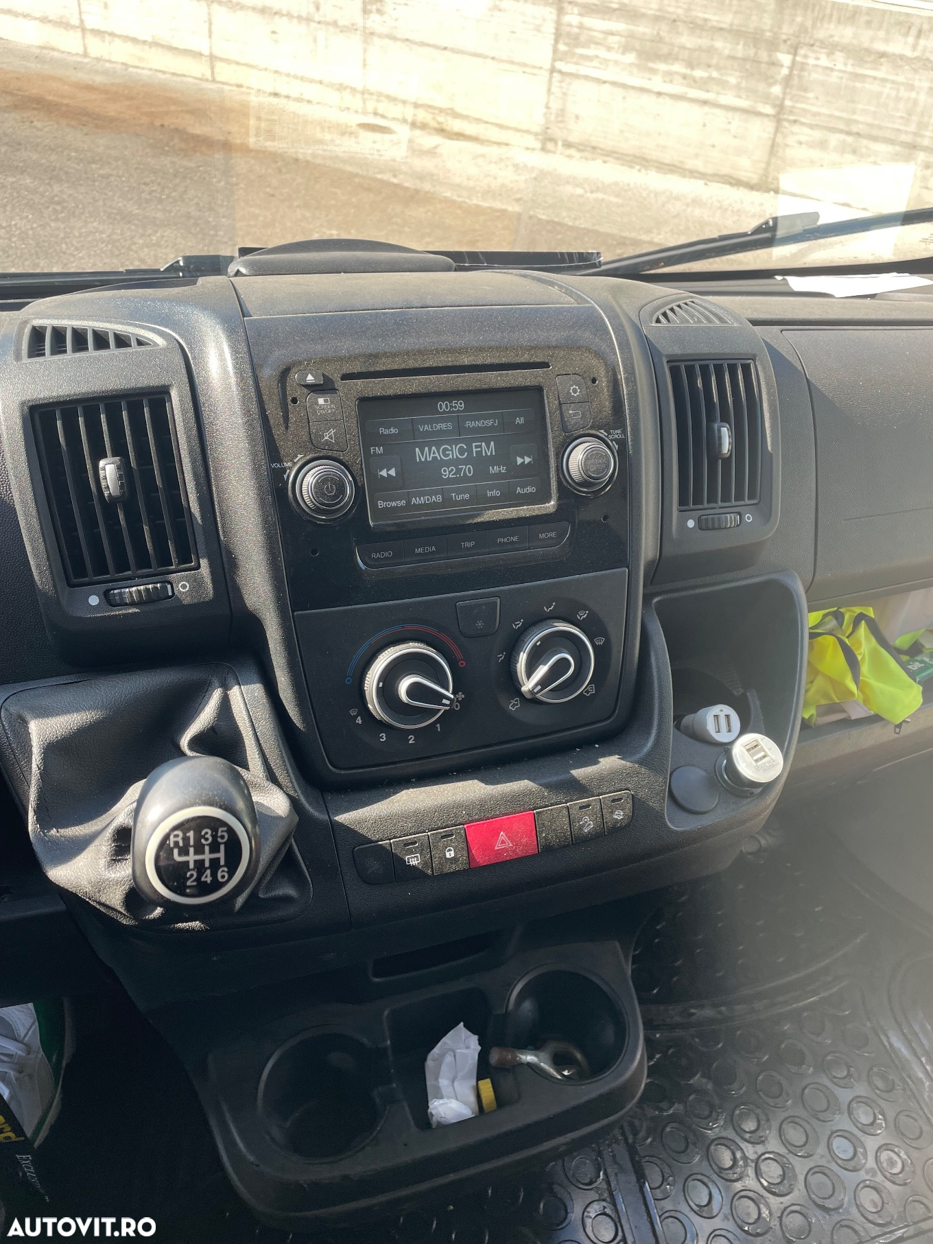 Peugeot Boxer Sasiu CD 2.0 BlueHDi 435 L3 BVM6 - 27