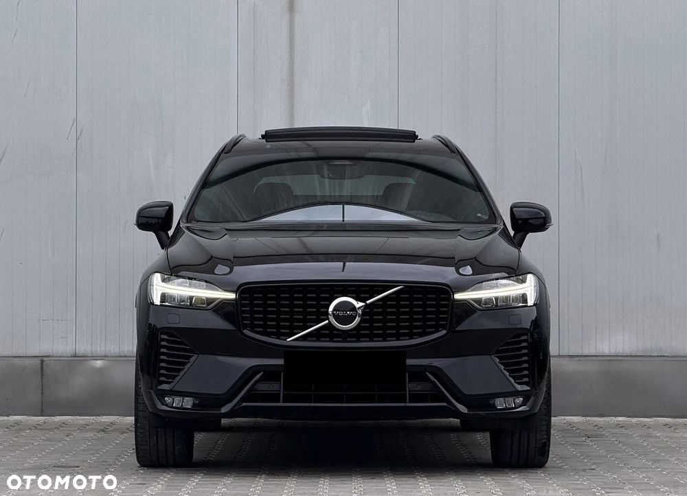 Volvo XC 60 B4 D AWD Plus Dark - 1