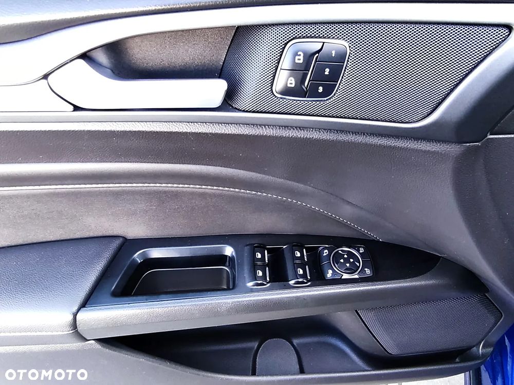 Ford Mondeo 2.0 TDCi PowerShift-Aut Allrad Titanium - 27